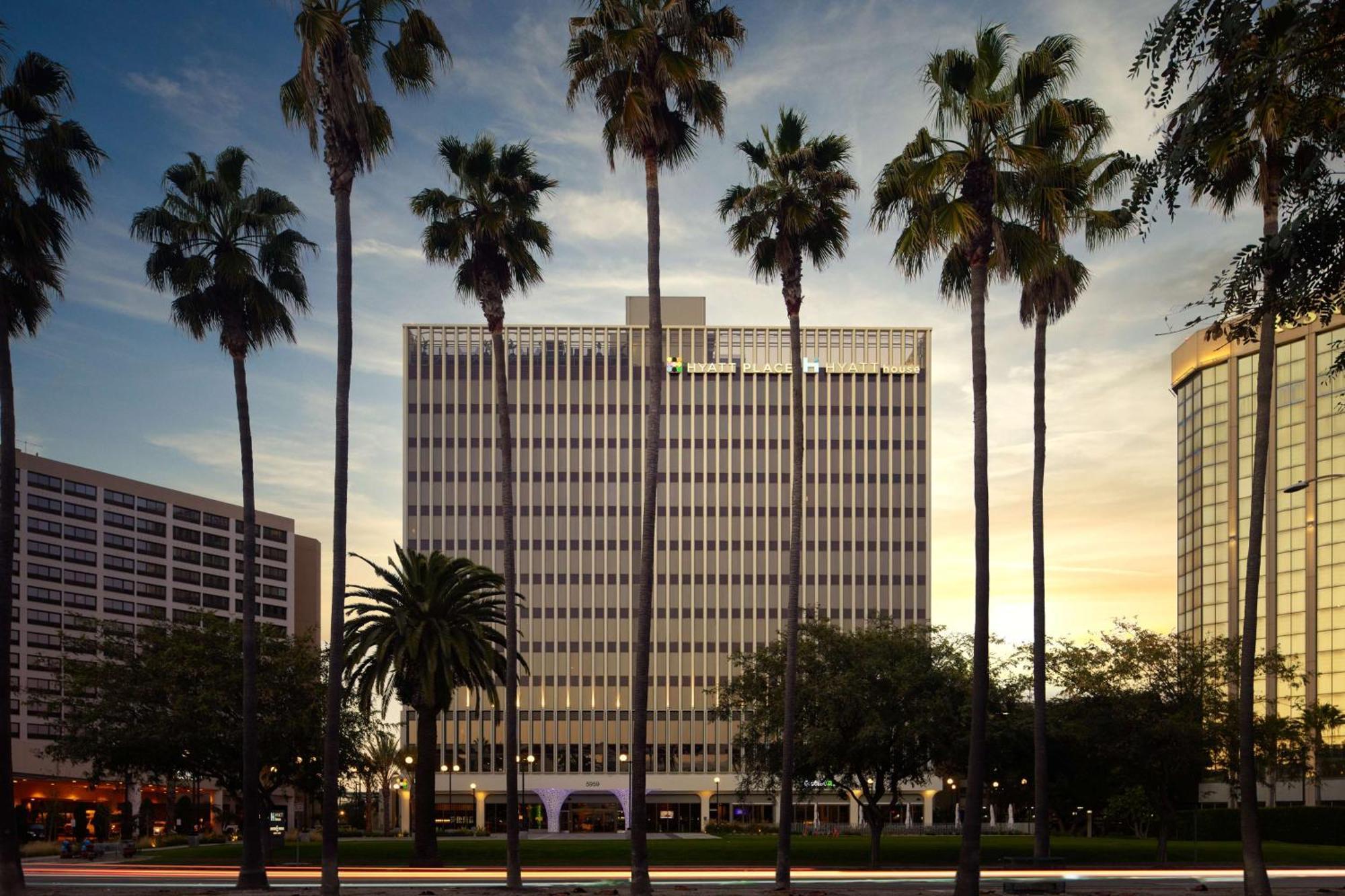 Hyatt Place Lax/Century Blvd — Photos 2